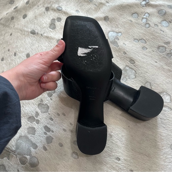 Reformation Sandals - Picture 4 of 4